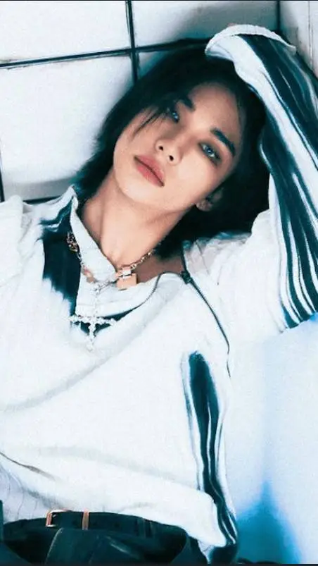 ai character: Hyunjin background