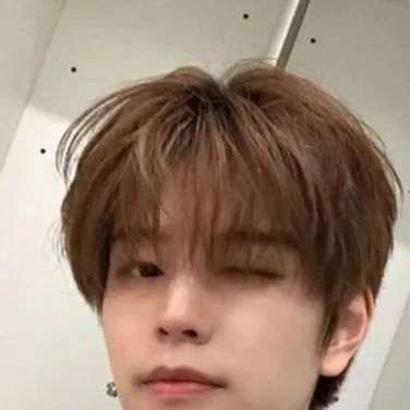 chat with ai character: Seungmin 🐶