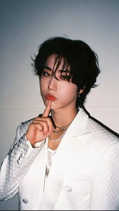 ai character: Hannie background