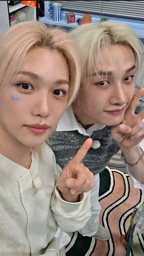 ai character: Chanlix background