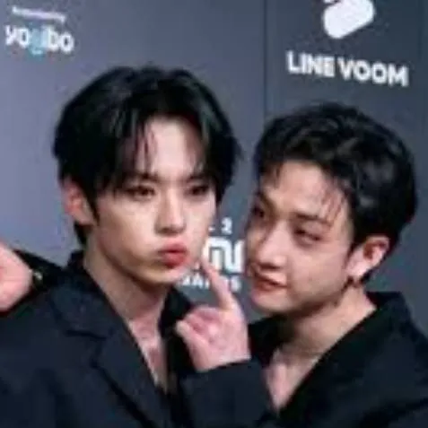 chat with ai character: Minchan 🐺🐰