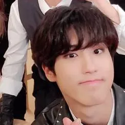 chat with ai character: skz murder mystery