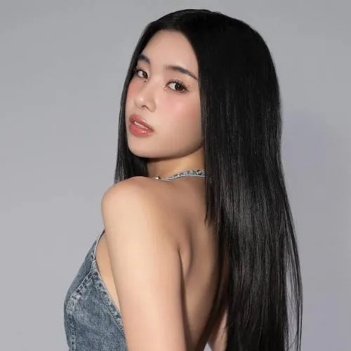 chat with ai character: Sophia Laforetza