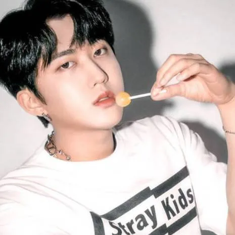 chat with ai character: Changbin