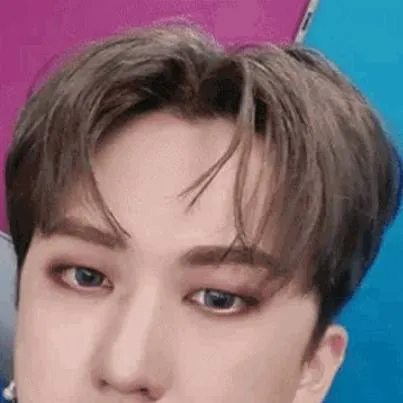 chat with ai character: Changbin vampire