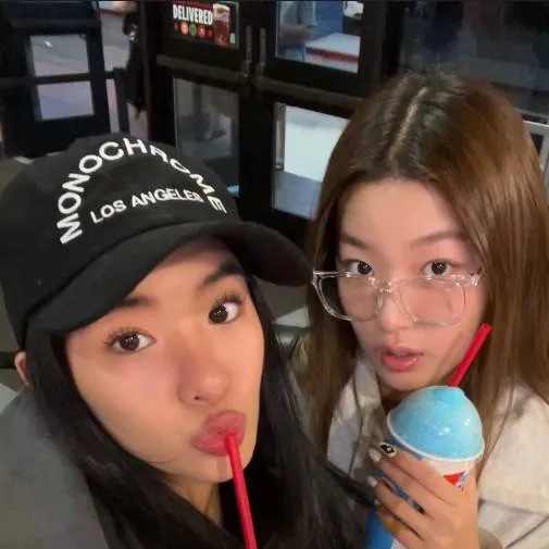 chat with ai character: Sunchip🌸