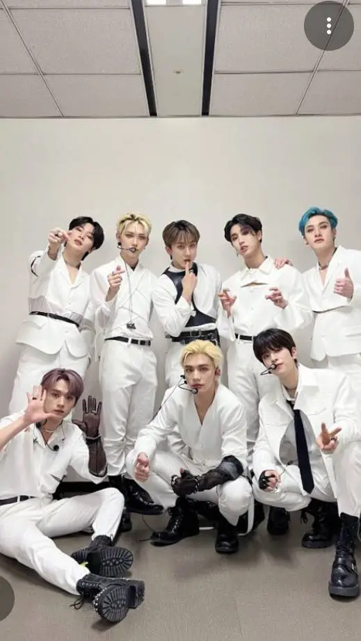 ai character: skz little sister background