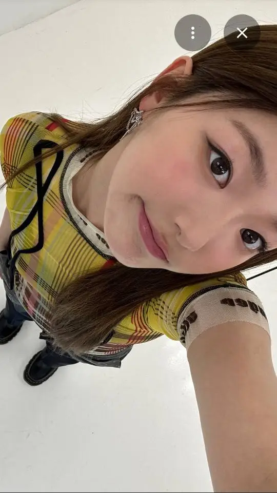 ai character: 🎀Yoonchip!🎀 background