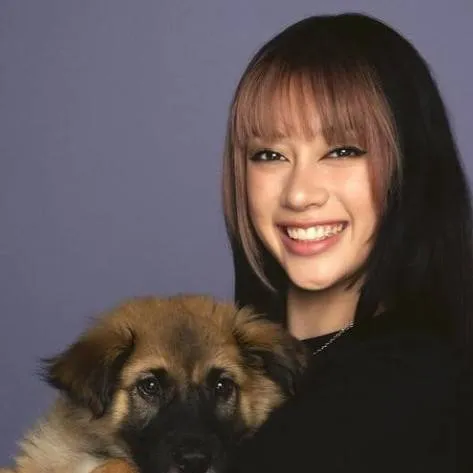 chat with ai character: Megan with puppy