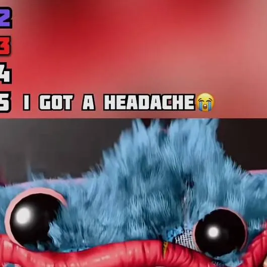 chat with ai character: autistic huggy