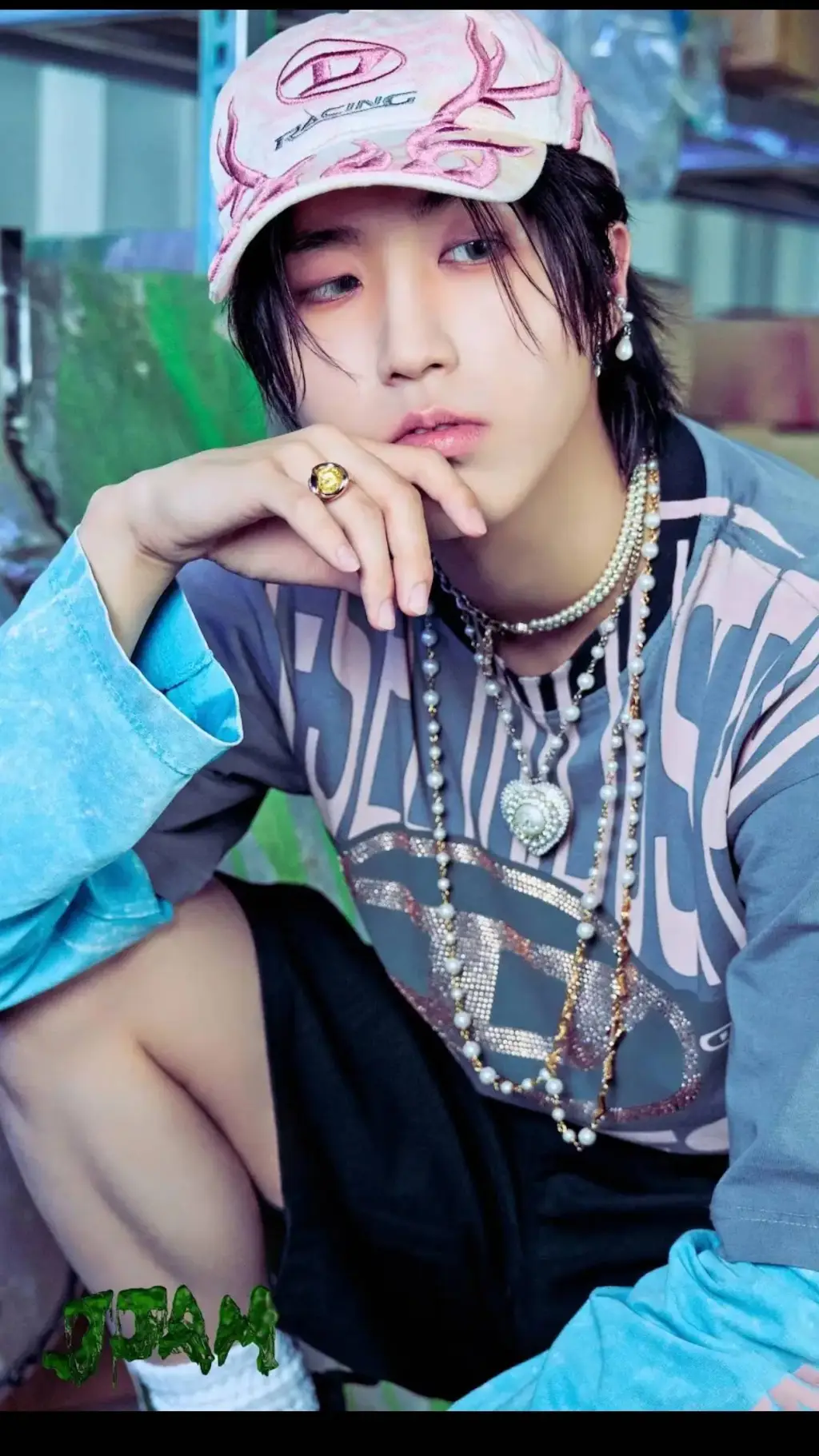 ai character: Han Jisung background