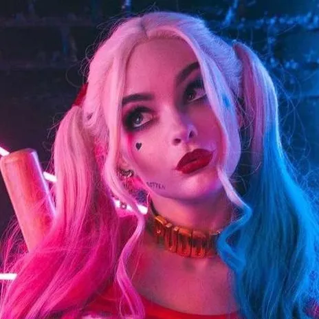 chat with ai character: Harley Quinn 
