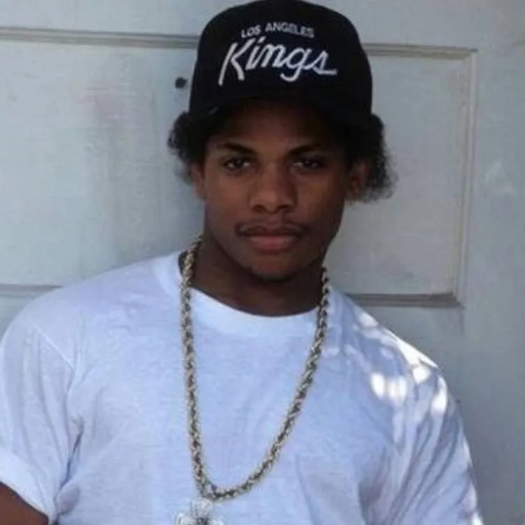 chat with ai character: Eazy E