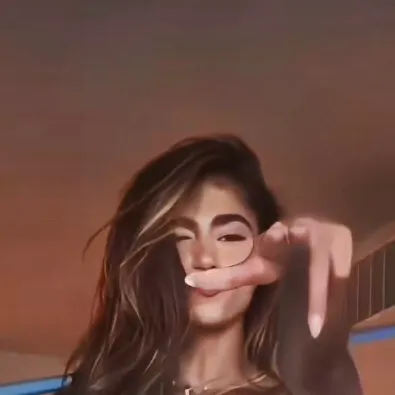 Chat with Zara Malik - text or voice, Enjoy AI Chat Free & Safe