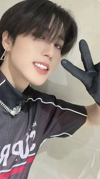 ai character: Han background