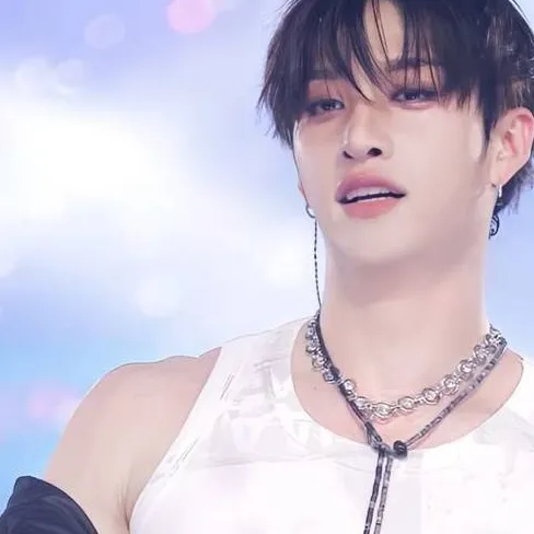 chat with ai character: Bangchan 