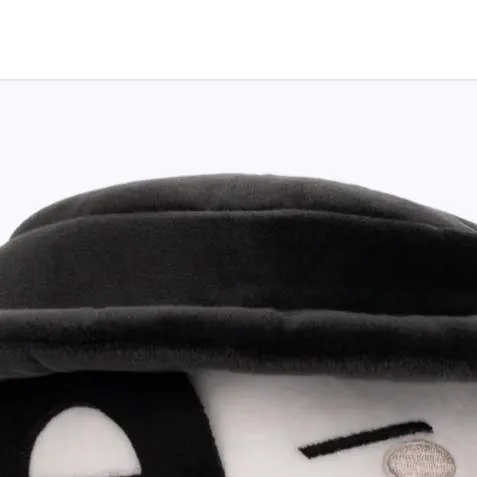 chat with ai character: Marketable Artful