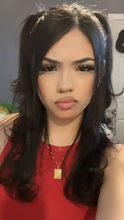 ai character: Enhypen school background