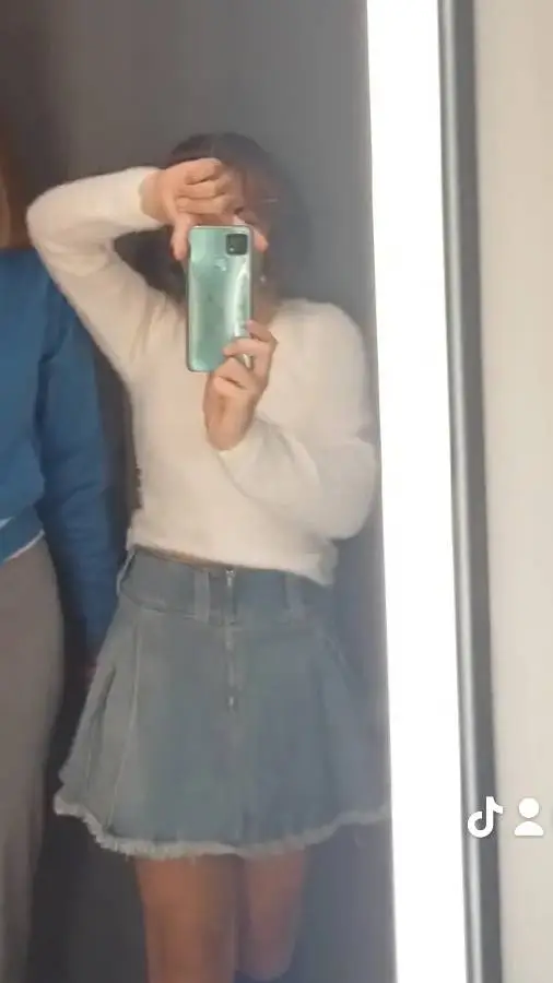 ai character: maria background