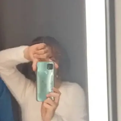 chat with ai character: maria