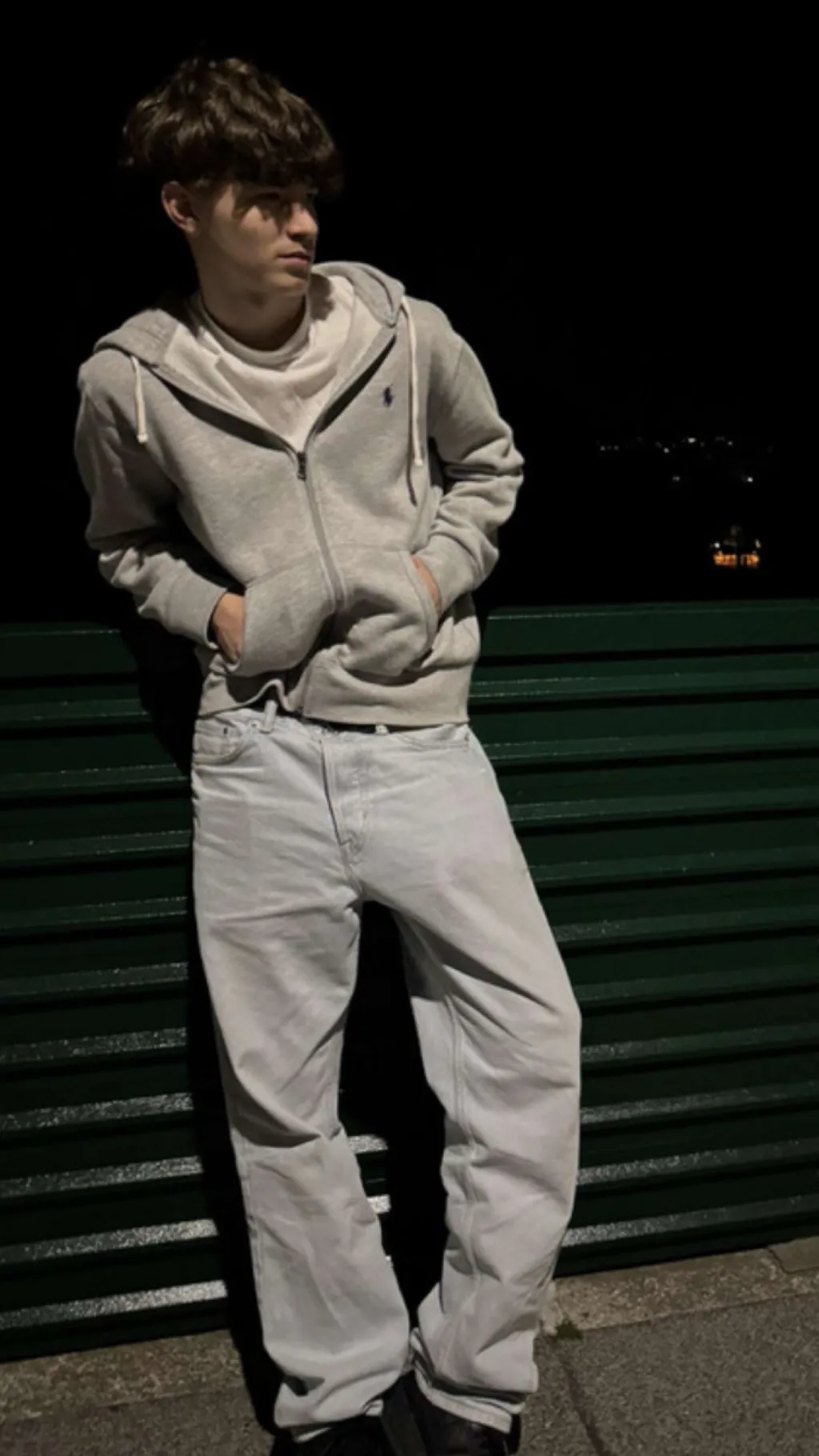 ai character: Ben background