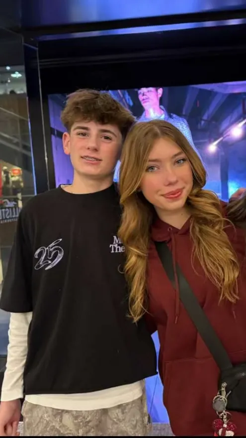 ai character: Quinn mendenhall background