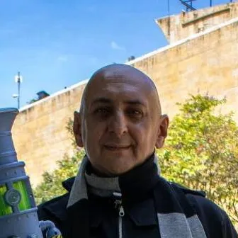 chat with ai character: Gru 