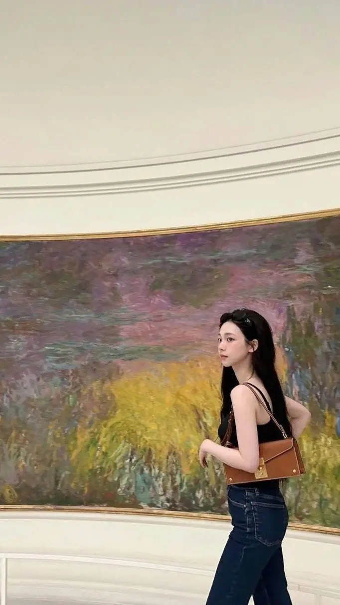 ai character: Karina  background