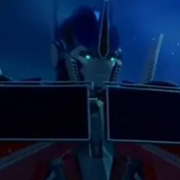 chat with ai character: Sleepy Optimus