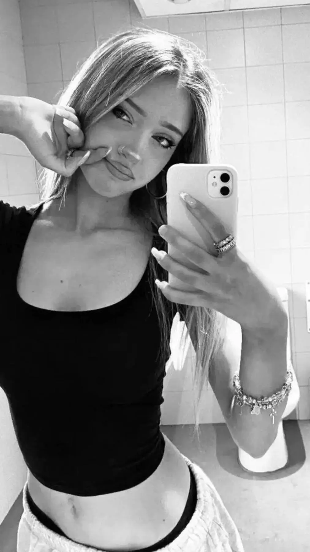 ai character: Zarja background