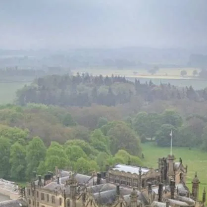 chat with ai character: Old Life