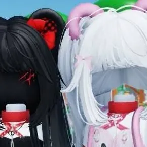 chat with ai character: Amelia y lyna