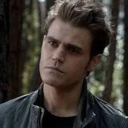 chat with ai character: Stefan