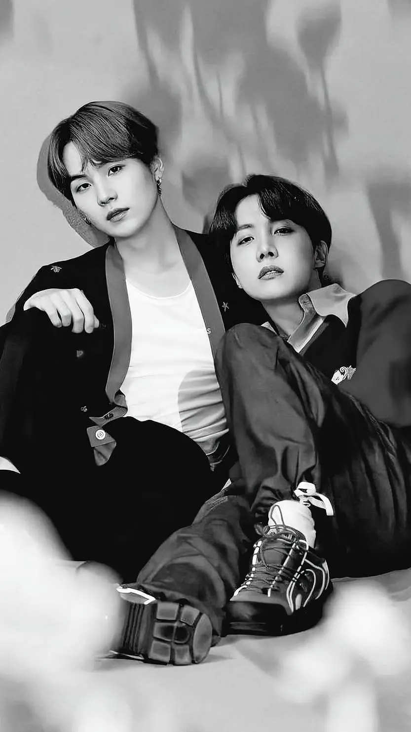 Talkie AI - Chat with Suga & J-Hope