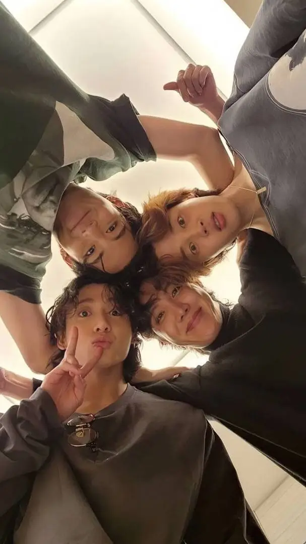 ai character: BTS- V - Jk- J- JH background