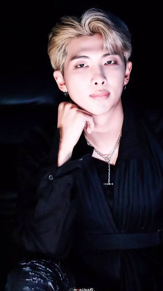 Talkie AI - Chat with Kim Namjoon 