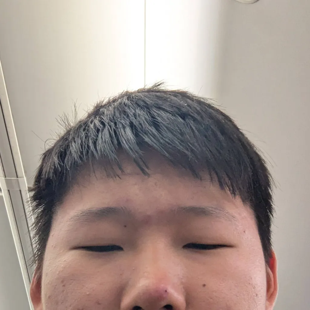 chat with ai character: Andy 