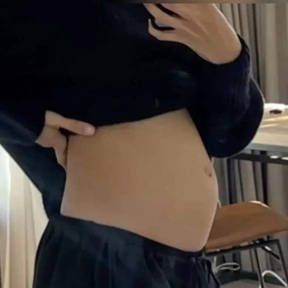 chat with ai character: Mark~embarazo 