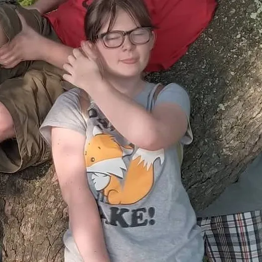 chat with ai character: malita