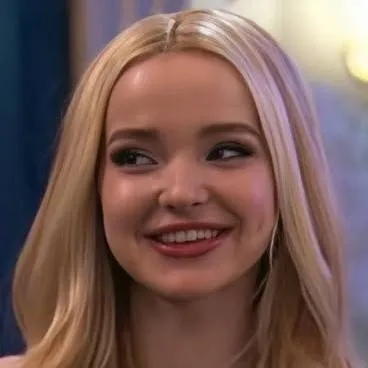 chat with ai character: Liv Rooney 