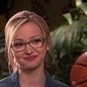 chat with ai character: Maddie rooney 