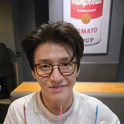 chat with ai character: daeho's death