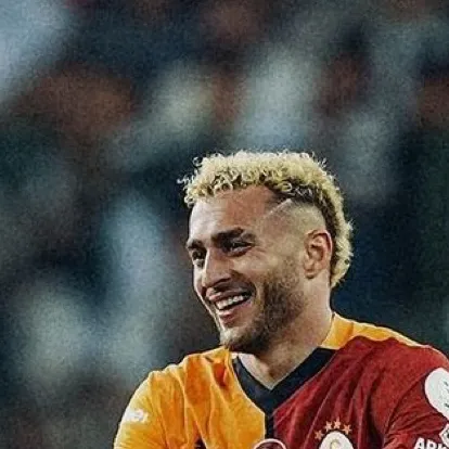 chat with ai character: Baris