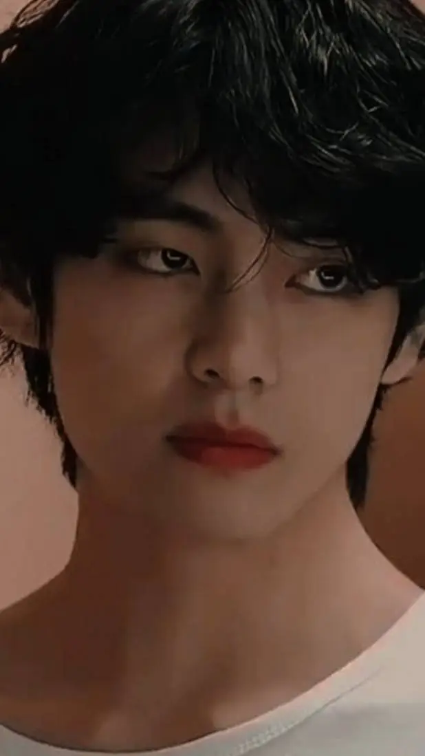 chat-with-taehyung-text-or-voice-enjoy-ai-chat-free-safe