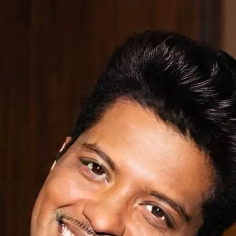 chat with ai character: Bruno Mars