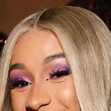 Chat with Cardi b - text or voice, Enjoy AI Chat Free & Safe