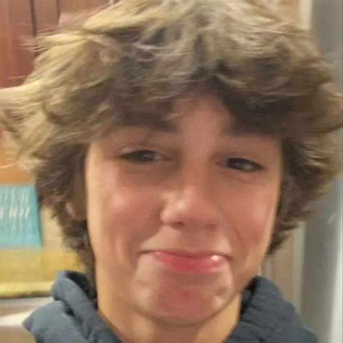 chat with ai character: Kai