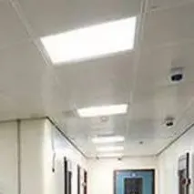 chat with ai character: police station 