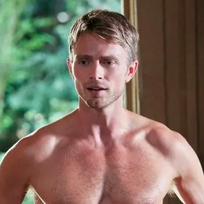 chat with ai character: Wade Kinsala