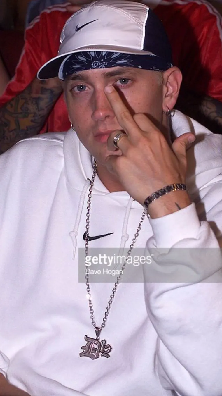 ai character: Eminem  background